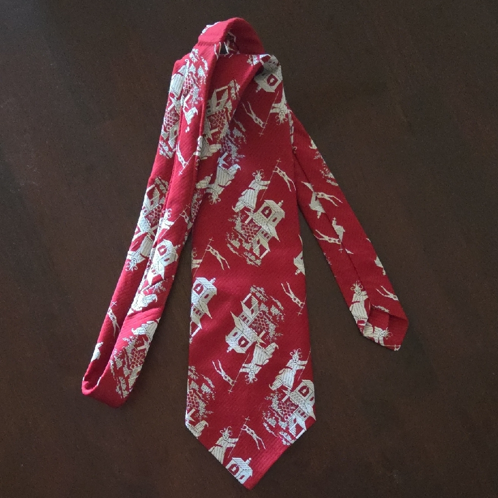 Vintage 1970s Handmade WIDE Tie Asian Motif Falba Core 5" x 56.5" Red